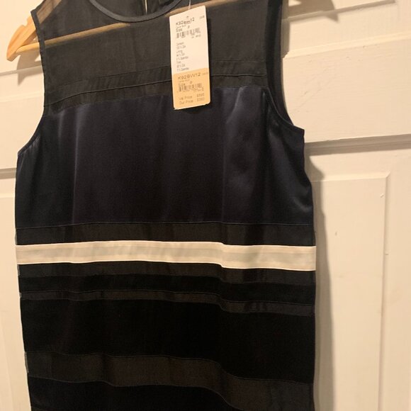 St. John~ NWT!!~ 100% Silk, Lined Top - Picture 11 of 15